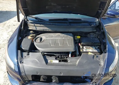 2015 Jeep Cherokee Limited z USA, uszkodzony, nr VIN 1C4PJLDS3FW547228